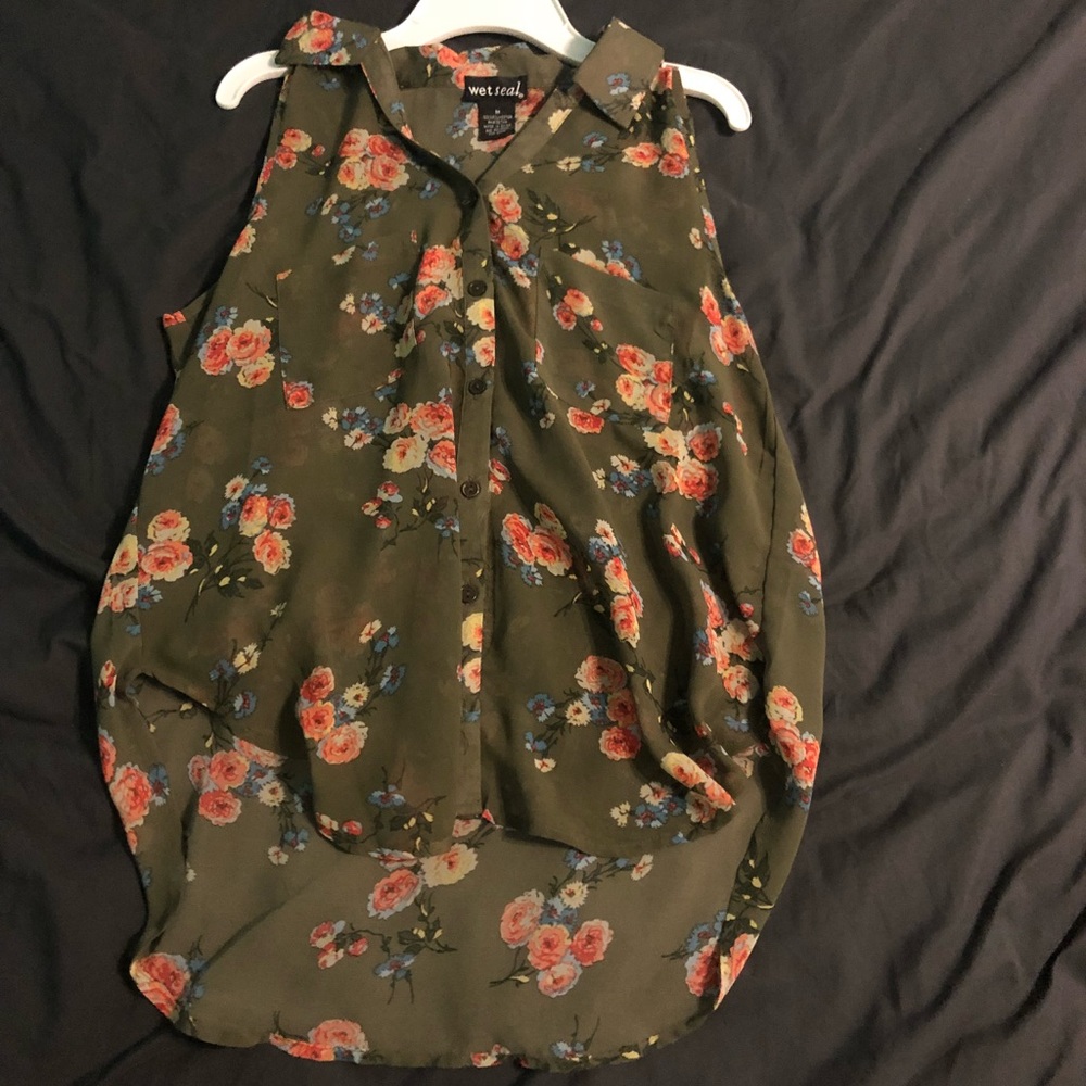 Sleeveless sheer floral top